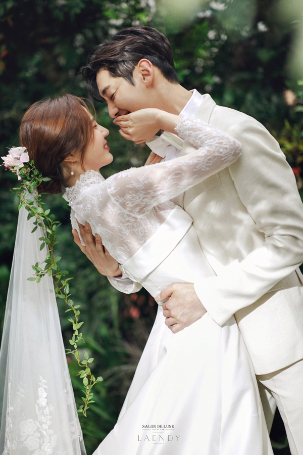 욱스튜디오 이미지