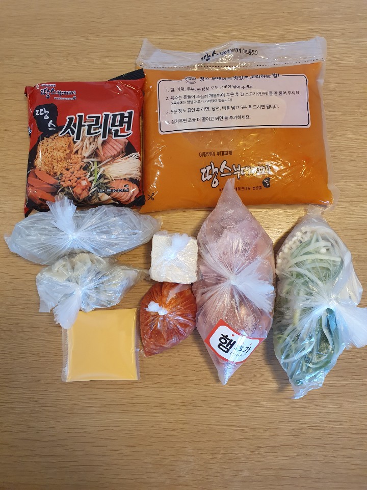 땅스부대찌게 이미지
