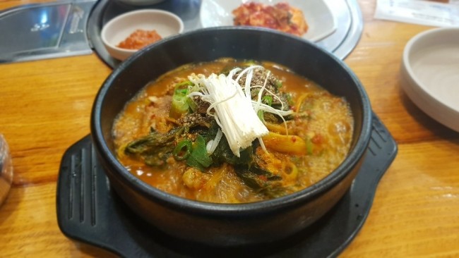 진 감자탕 이미지