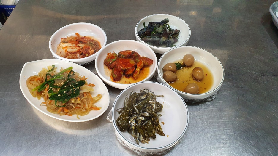 까치식당 이미지