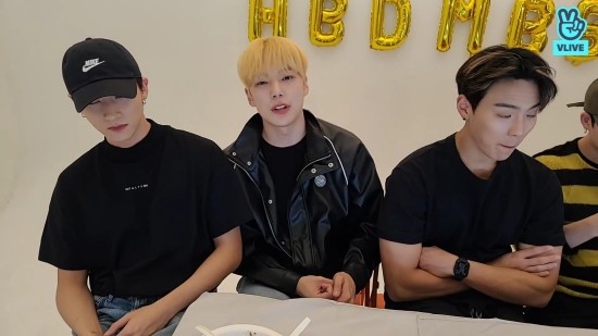 브이코드 이미지