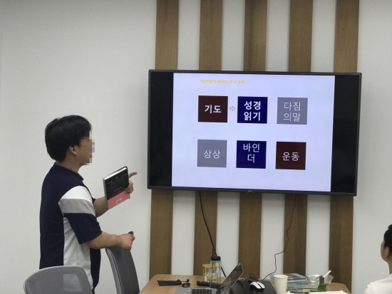 더아카데미 이미지
