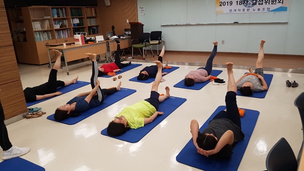 휘트니스에이든 이미지