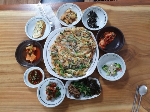 고향맛집 이미지