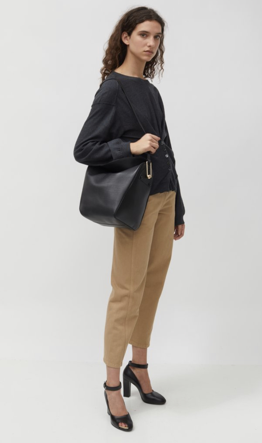 폴디드(Folded) 이미지