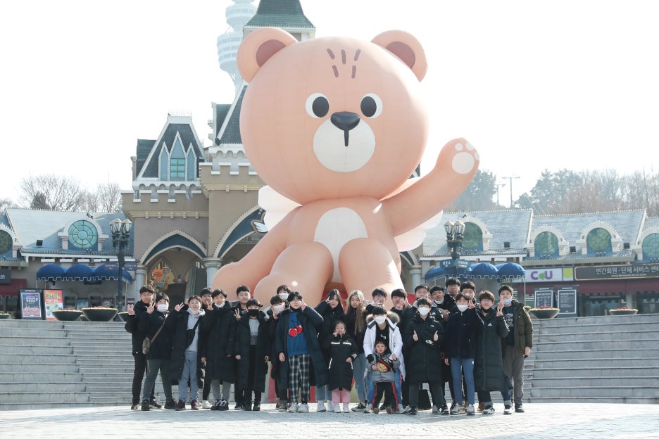 이월드투어 이미지