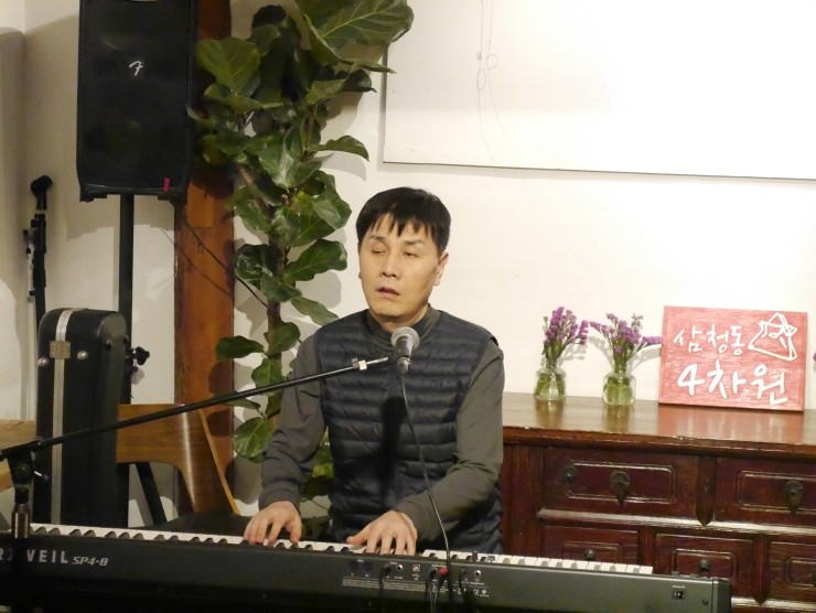 콘서트피아노 이미지