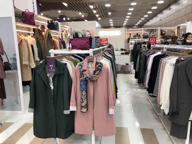 올리비아로렌퍼스트 이미지