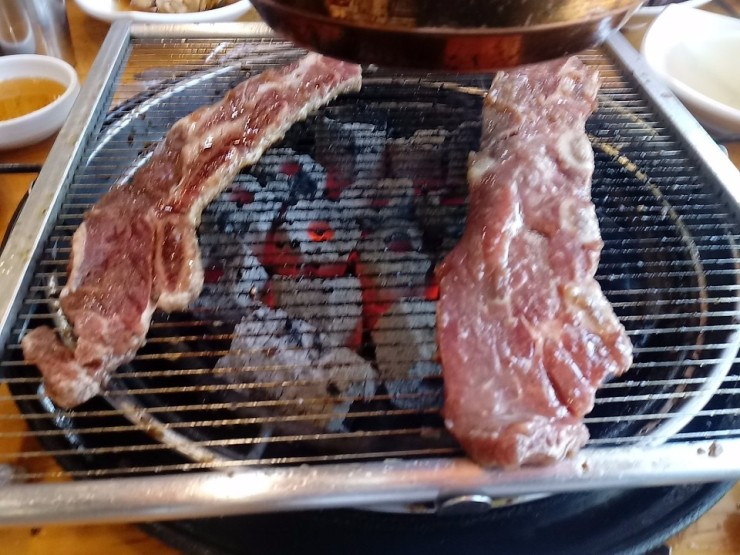 그램그램 이미지