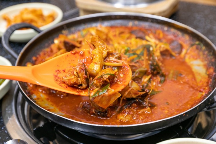 꺼멍도새기 이미지