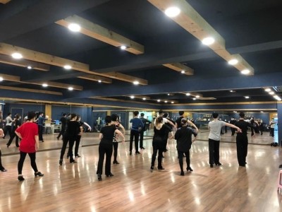 빈체로댄스학원 이미지