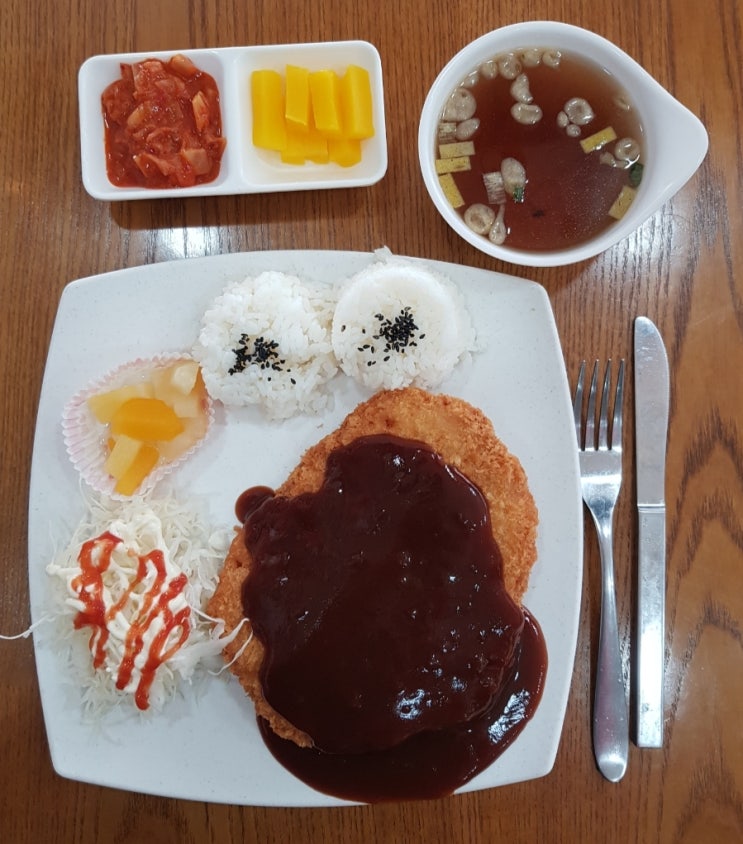 오월분식 이미지