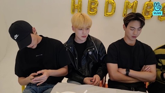 브이코드 이미지
