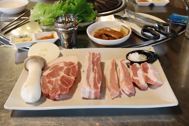 꺼멍연탄구이 이미지