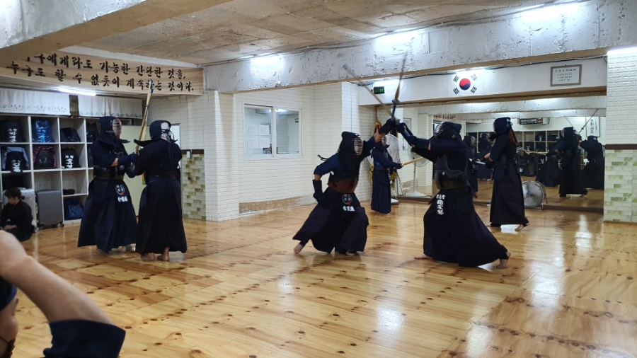 흥인 이미지