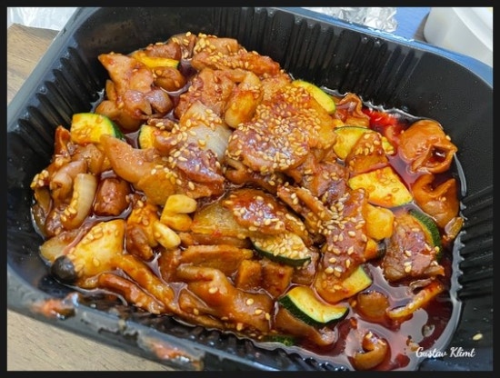 고기듬뿍대왕비빔밥&냉면 이미지