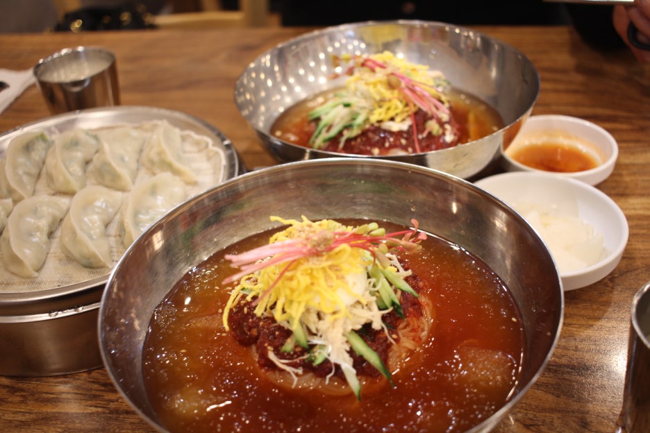 서면밀면 이미지