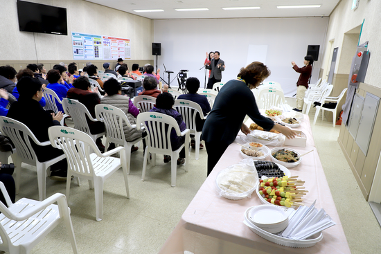 마을극장 DMZ 이미지