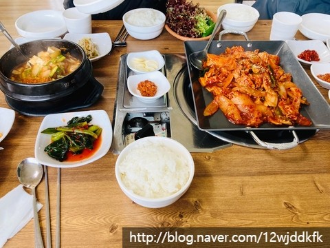 일품생고기두루치기 이미지