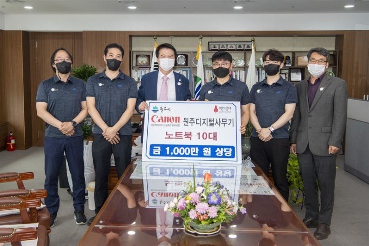디지털사무기 이미지