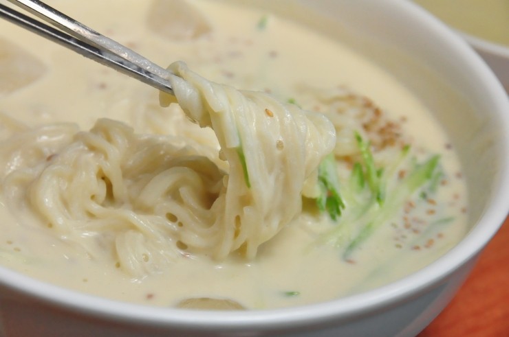 등촌칼국수 이미지
