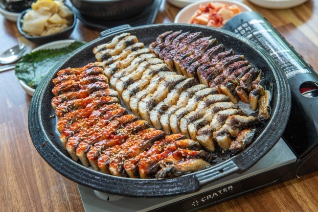 성만민물장어 이미지