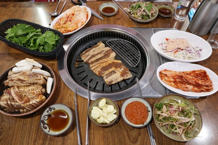 숯불왕갈비 이미지