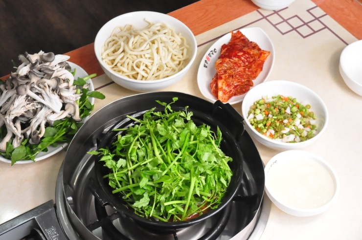 등촌칼국수 이미지