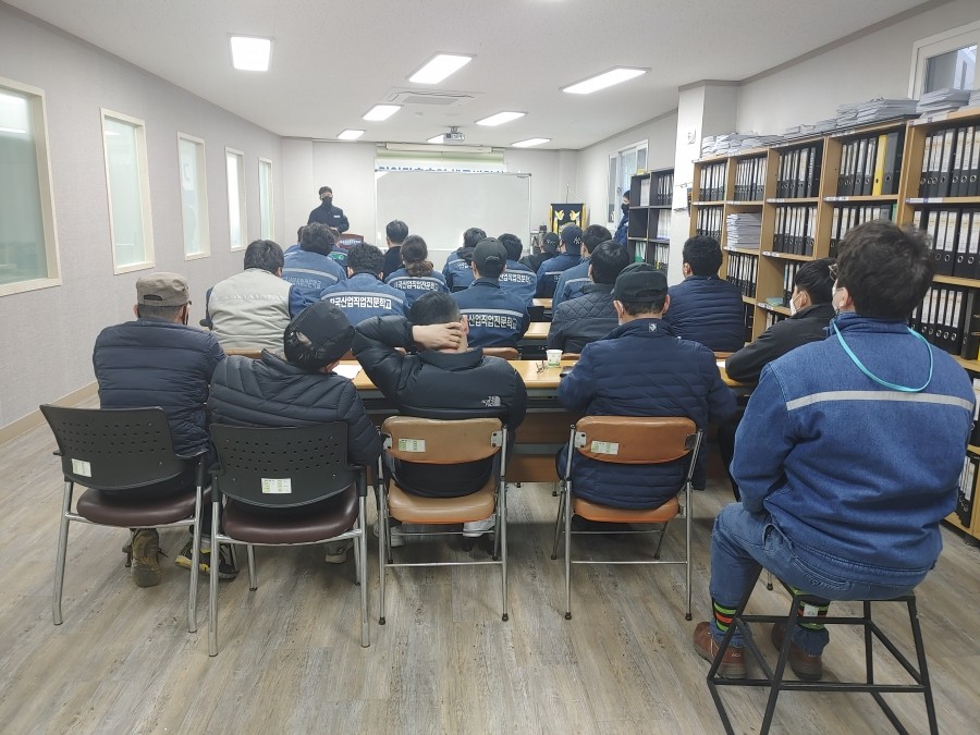 유정금속 이미지