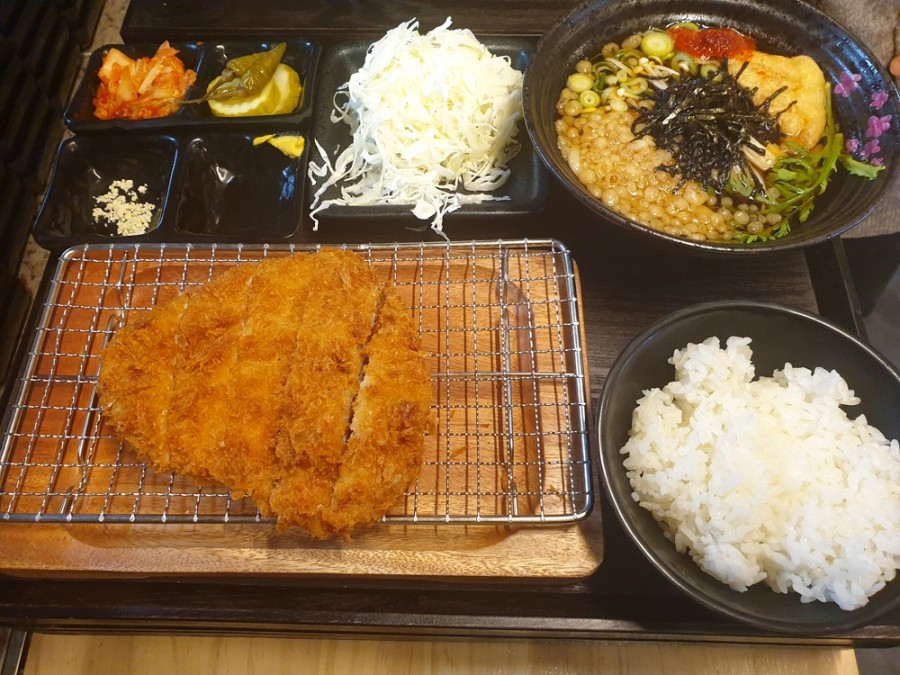 뱅뱅돈까스 이미지