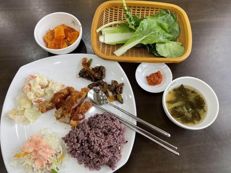 비하한식뷔페 이미지