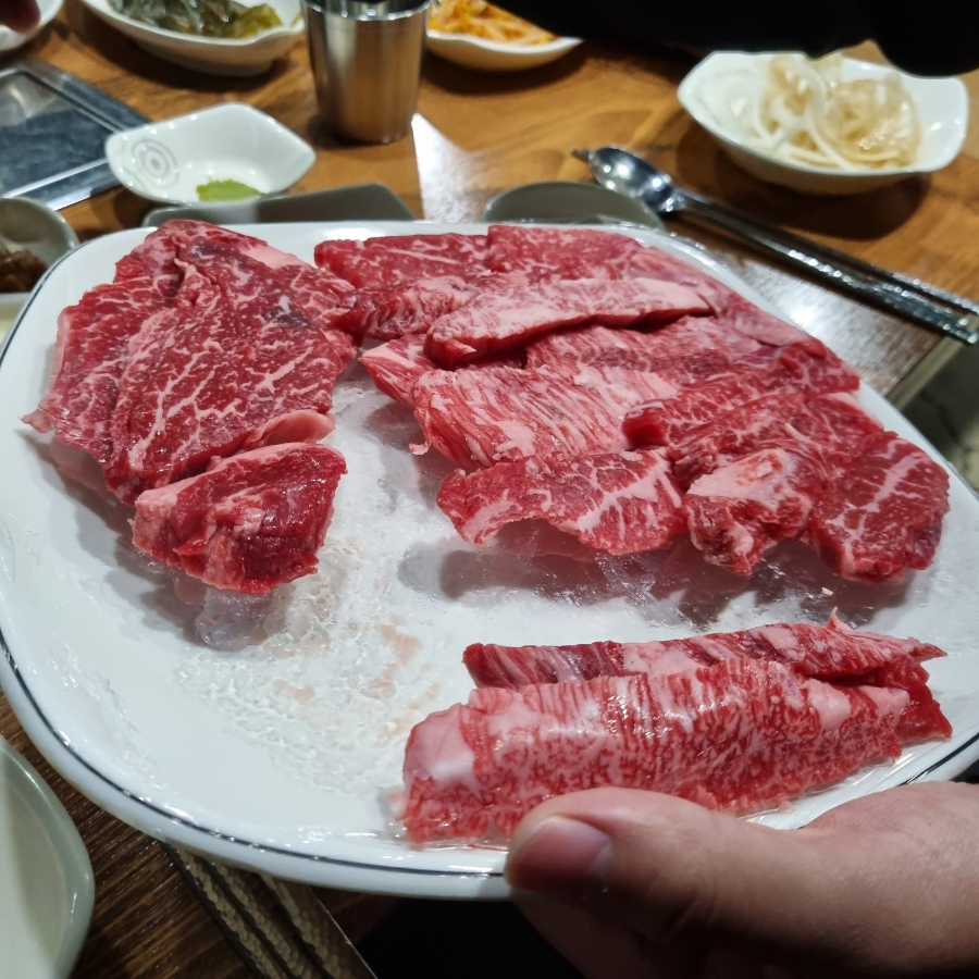황소걸음식육식당 이미지