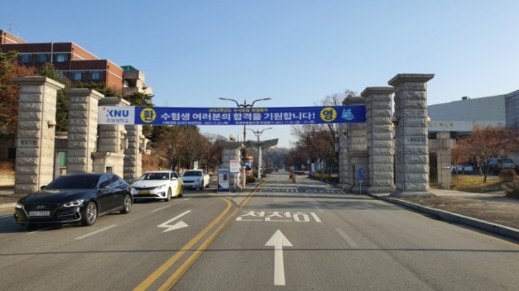 중앙피아노 이미지