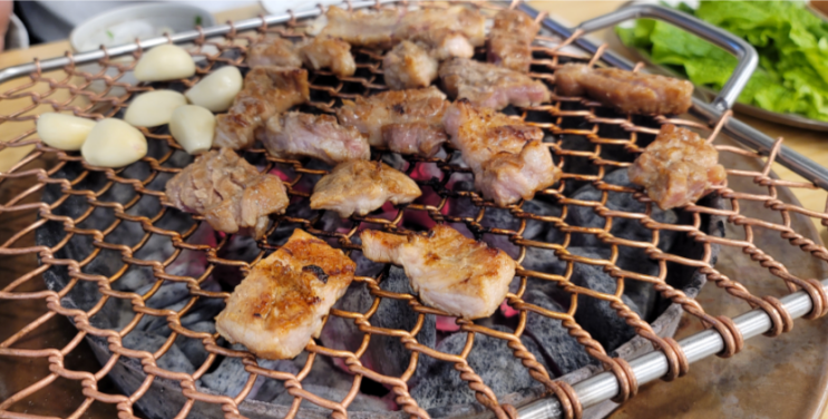 이가숯불화로구이 이미지