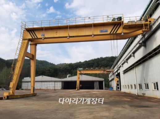 현대크레인，지게차 이미지