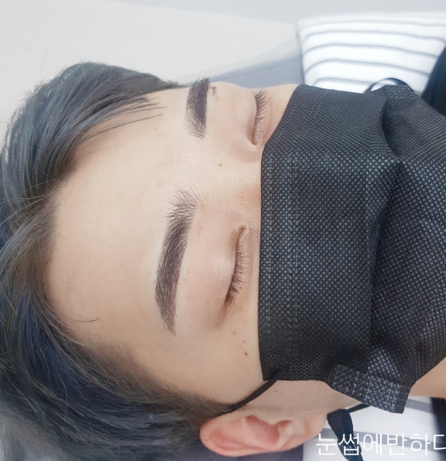 눈썹에반하다 이미지