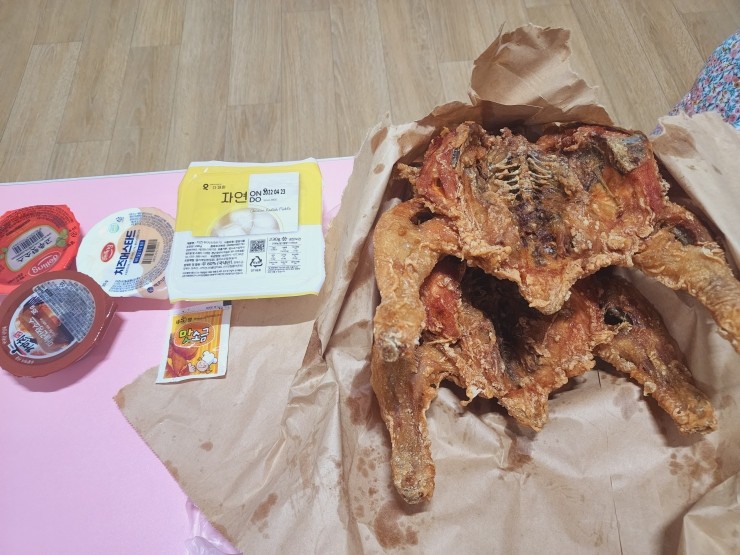 김밥이랑 옛날치킨 이미지