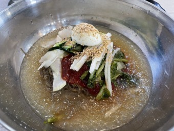 욕쟁이할매냉면 이미지