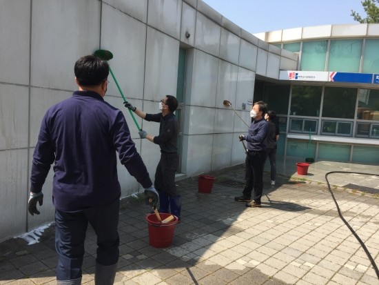 깨끗한공사 이미지