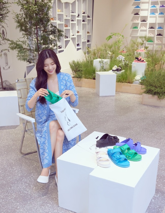 슈콤마보니청담 이미지