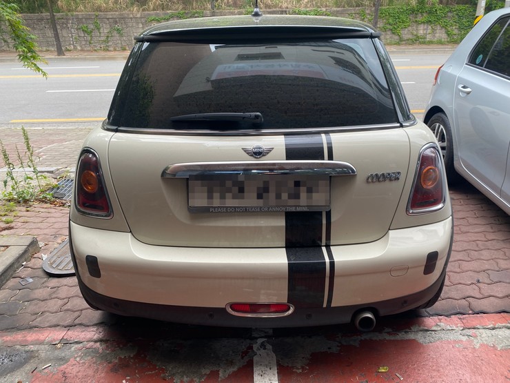 디씨모터스 이미지