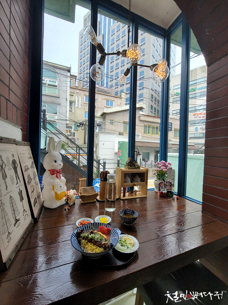 오늘은 덮밥 이미지
