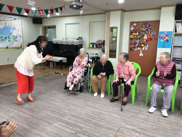 봄날한강요양원 이미지
