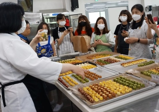 우리 베이킹 재료 이미지