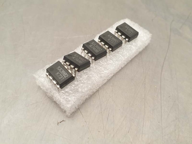 IC DiP 8Pin SMPS CONTROLLER CURRENT MODE PWM CONTROLLER FAIRCHILD ...