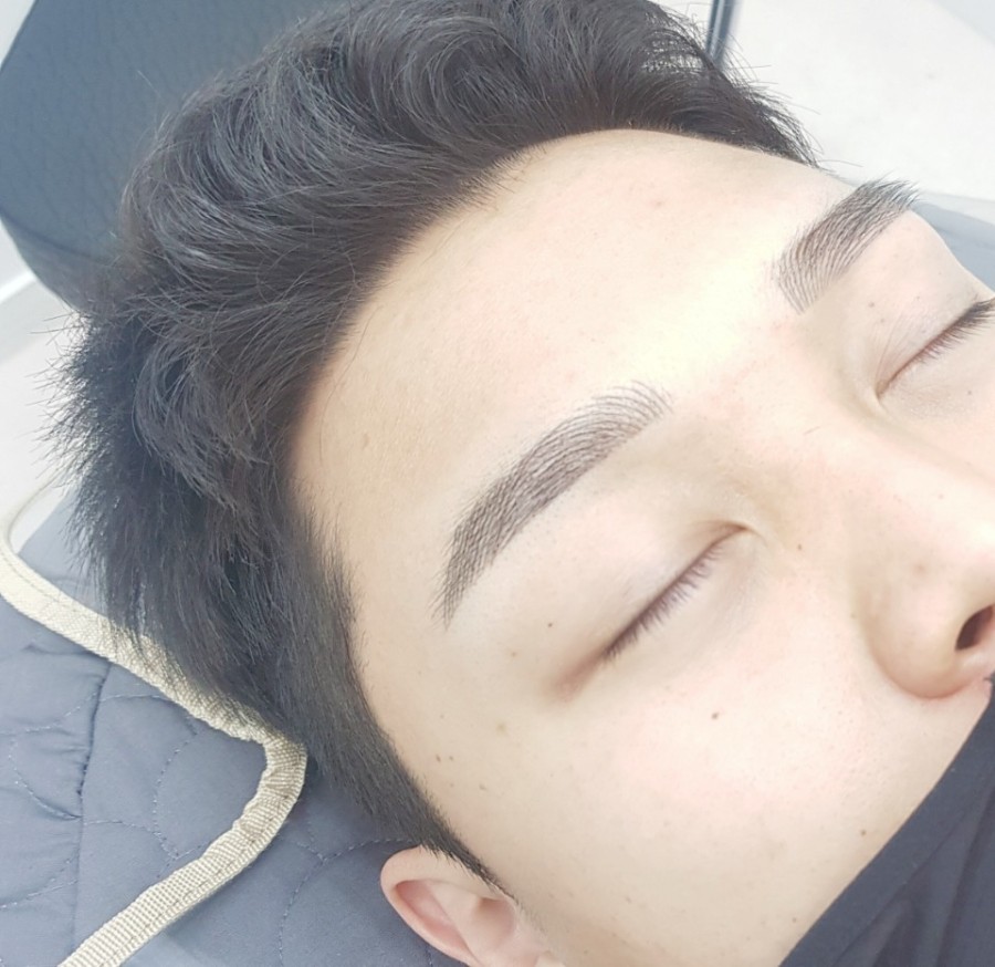 눈썹에반하다 이미지