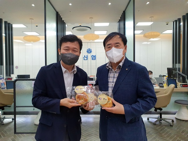 노인과청년협동조합 이미지