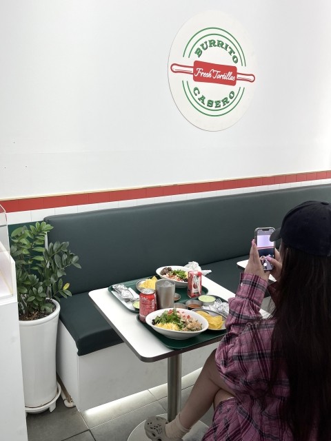 브리또까세로 이미지