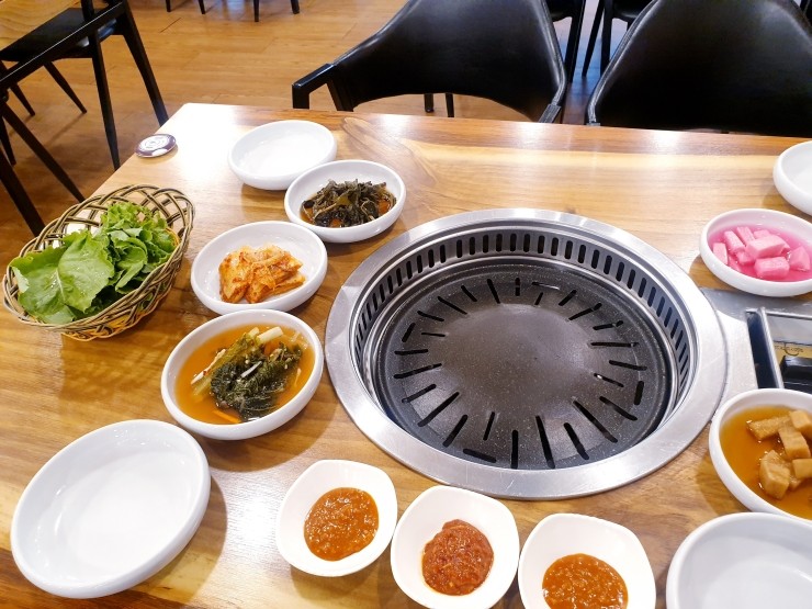 지리산꺼먹돼지 이미지