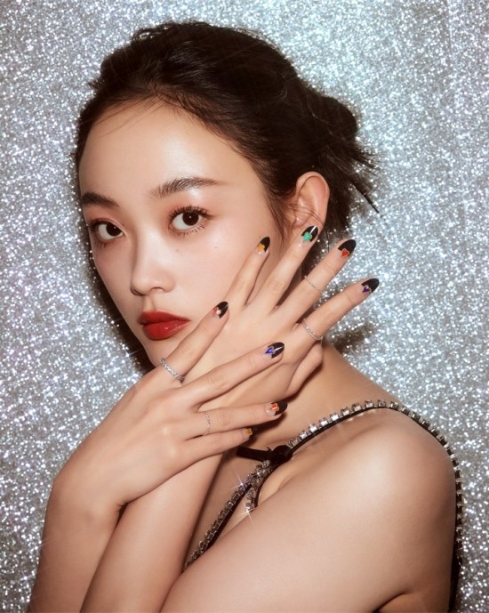 숲속네일 이미지